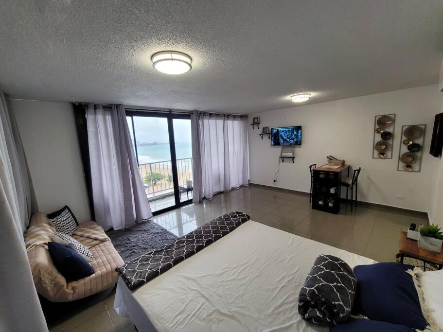 Coral Beach Studio W/ Ocean View San Juan Bagian luar foto